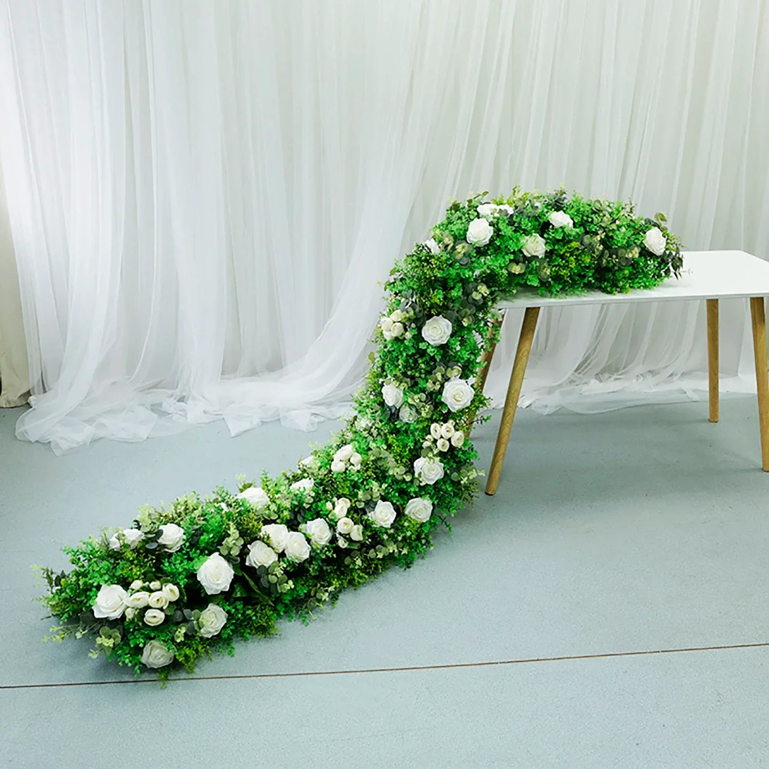 Chemin de Table Floral en Soie – Décoration Mariage & Centre de Table - Rose Eternelle La Boutique