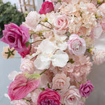 Guirlande de Roses en Soie – Décoration Mariage & Arche Extérieure