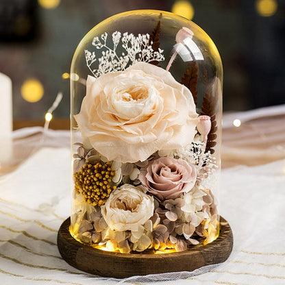 Blumenarrangement mit Prestige Eternal Rose