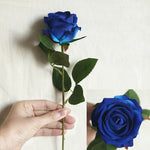 Bouquet de fleurs avec des rose réaliste en soie