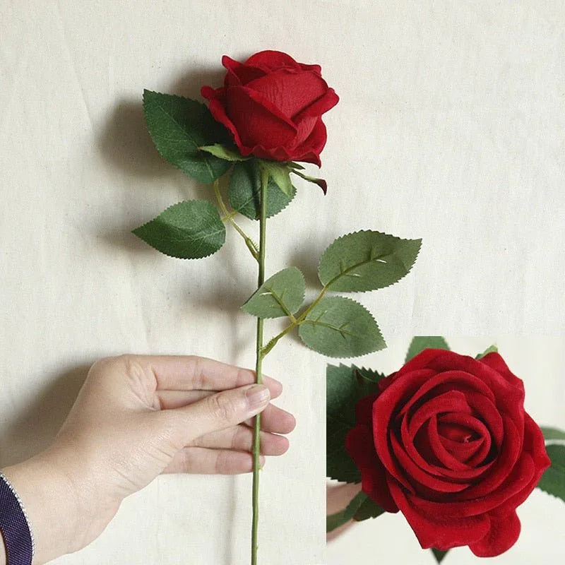 Bouquet de fleurs avec des rose réaliste en soie - Rose Eternelle La Boutique