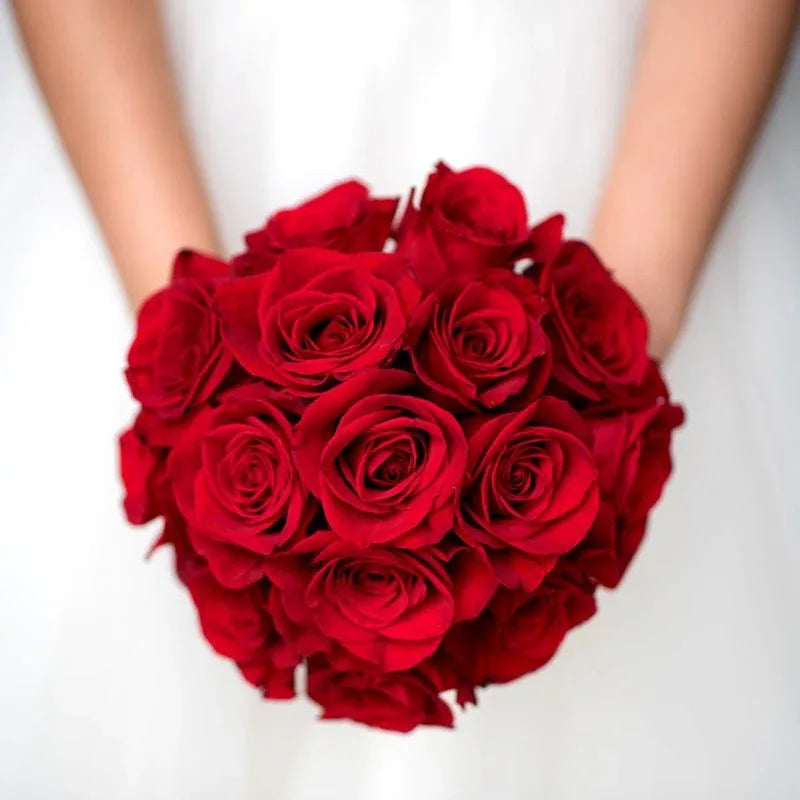 Bouquet de Fleurs composé de Rose en soie - Rose Eternelle La Boutique