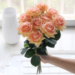 Luxueux Bouquet de fleur composé de rose éternelle Artificielle
