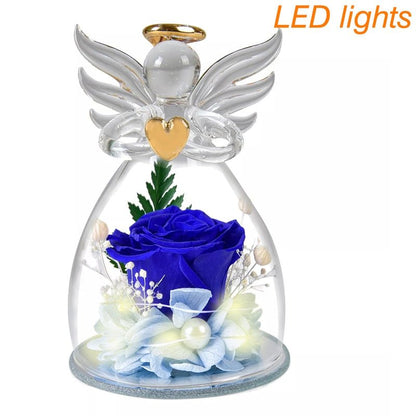 Ewige Rose unter einer engelsförmigen Glaskuppel 