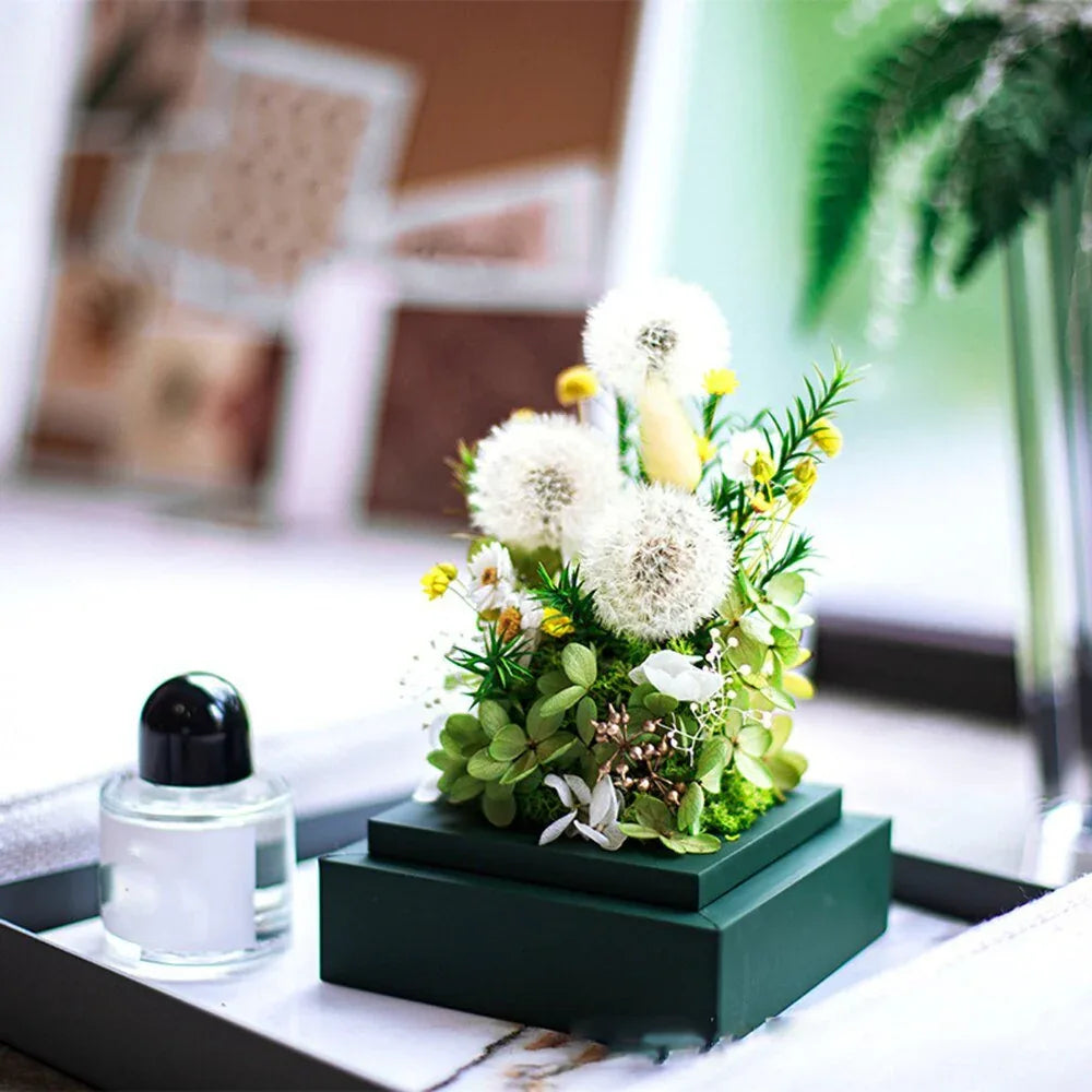 Compositions Florale avec Pissenlit - Rose Eternelle La Boutique